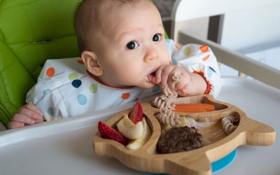 Phương pháp ăn dặm BLW giúp thay đổi thói quen ăn uống của trẻ