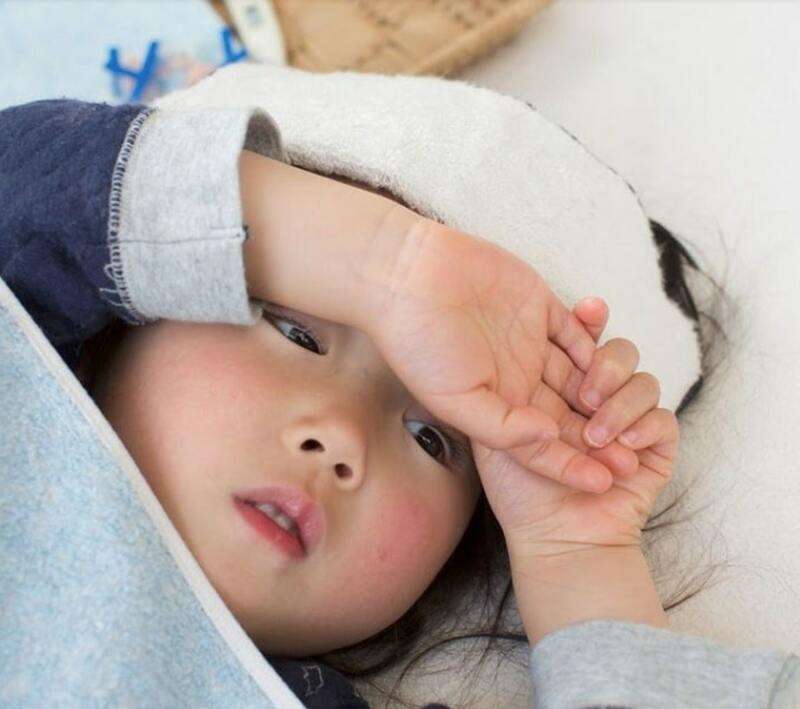 Sốt co giật ở trẻ là hiện tượng quan trọng mà gia đình cần có kiến thức