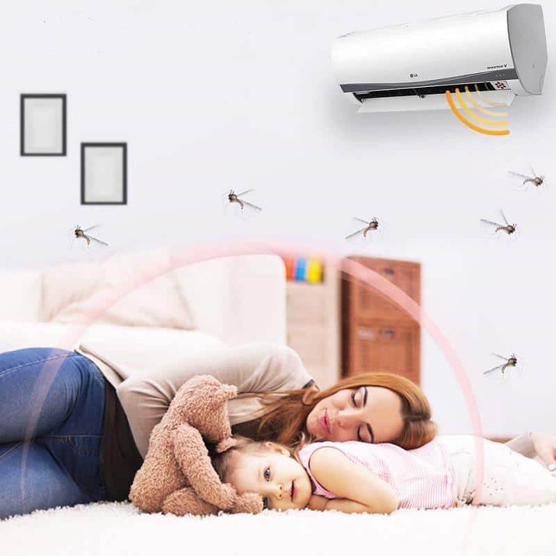 Cần kiểm tra thân nhiệt của bé thường xuyên