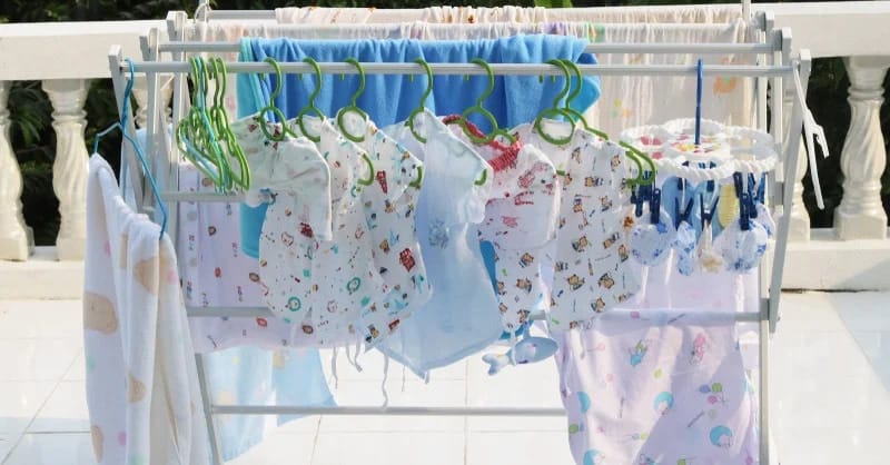 Tục xin quần áo cũ