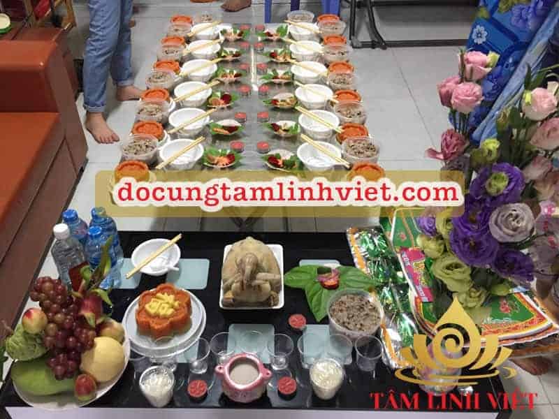 Lễ cúng thôi nôi cho bé trai Miền Trung