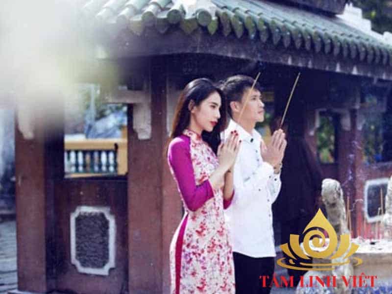 Nghi lễ cúng bái – Một tập tục đẹp của người Việt