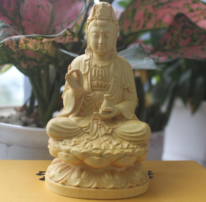 Tượng Quan Âm Bồ tát bằng gỗ Hoàng Dương