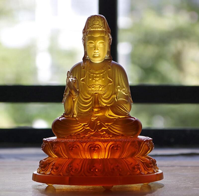 Tượng Phật Quan Âm Bồ tát để xe ô tô bằng lưu ly